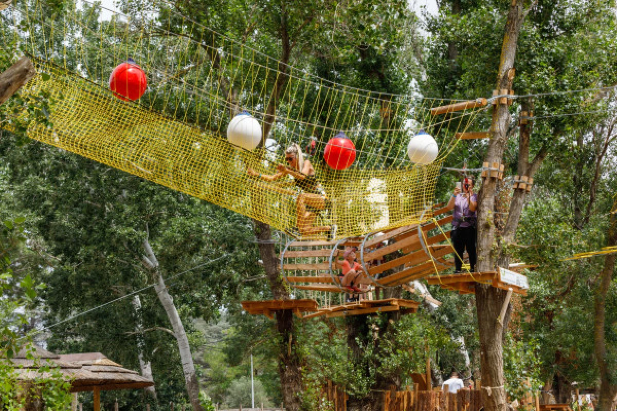 Parc Multi-Activités : Accrobranche, Escalade, Trampoline & Lasergame - Expérience Côte d'Azur