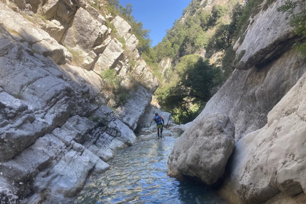 Canyon du Gours du Ray - Niveau 1 - Débutant - Expérience Côte d'Azur