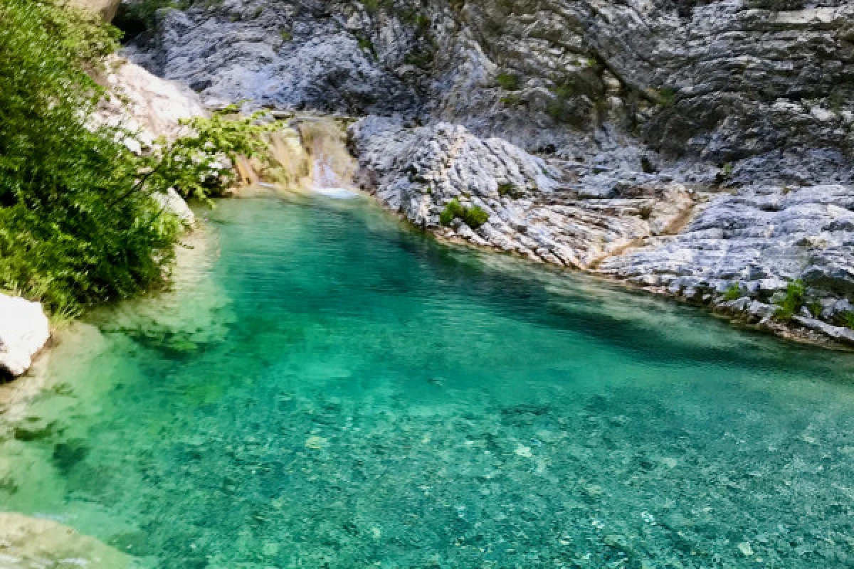 Canyon El Rio Barbaira (niveau 3) / 1h depuis Nice - PROMO - Expérience Côte d'Azur