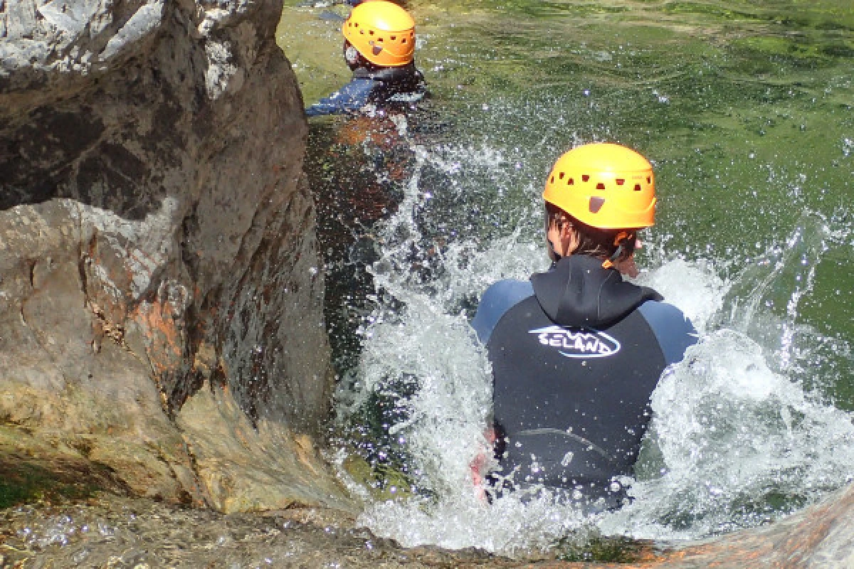 Canyoning d'aventure la Bollène - Vallée de la Vésubie - Expérience Côte d'Azur