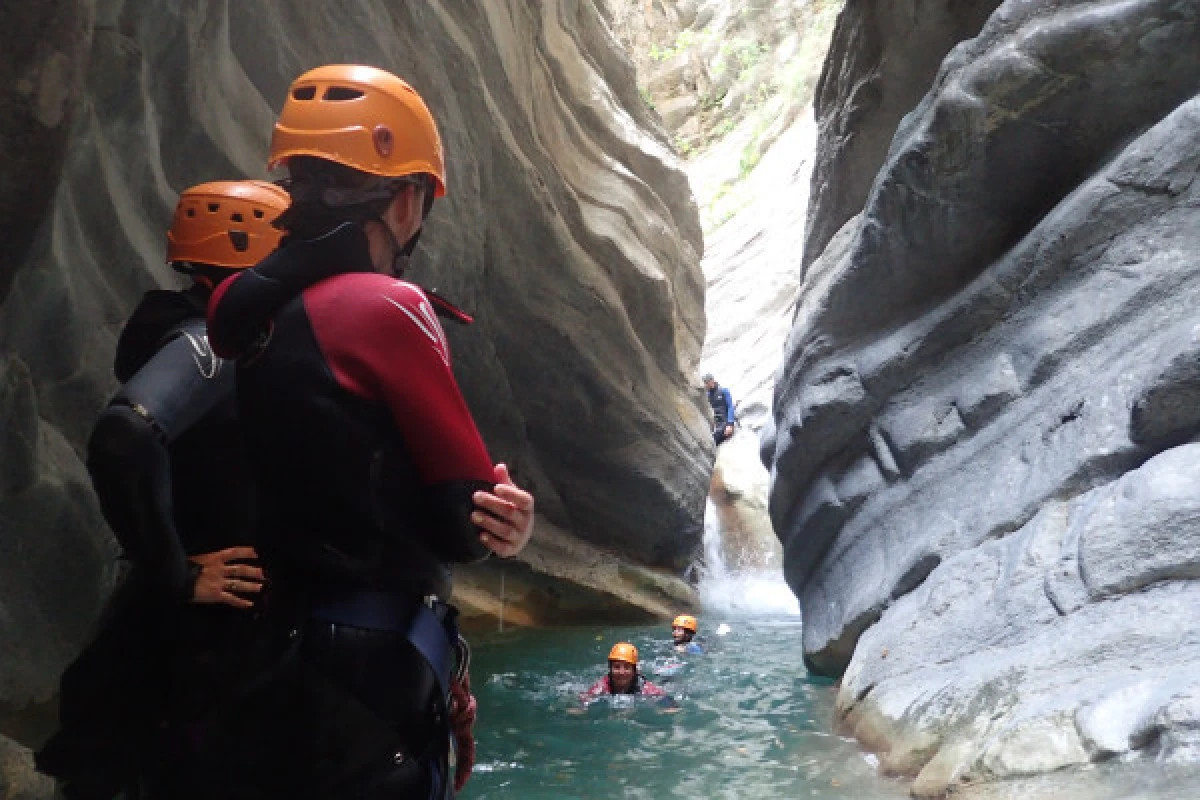 Canyoning  de la Vésubie- Demi- journée - Niveau 2 - Expérience Côte d'Azur