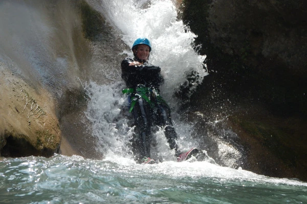 Canyoning le Gour du Ray, débutant 1/2 journée (+ 8 ans) - PROMO - Expérience Côte d'Azur