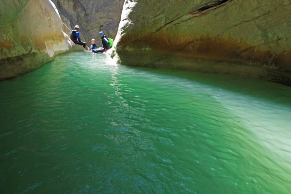 Canyoning le Riolan, sport 1 journée (+ 14 ans) - PROMO - Expérience Côte d'Azur