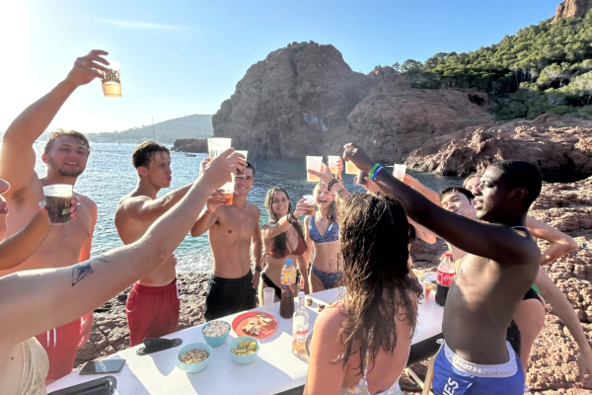 PROMO - Combo CHILL & FUN :  jeu de piste + sunset apéro en paddle géant - Expérience Côte d'Azur