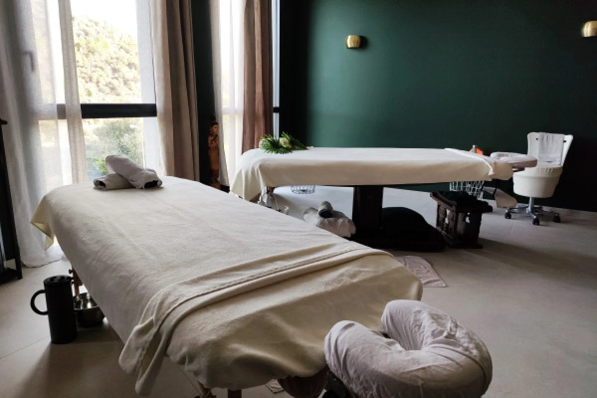 Soin Détente Couple : massage duo et luminothérapie - Expérience Côte d'Azur