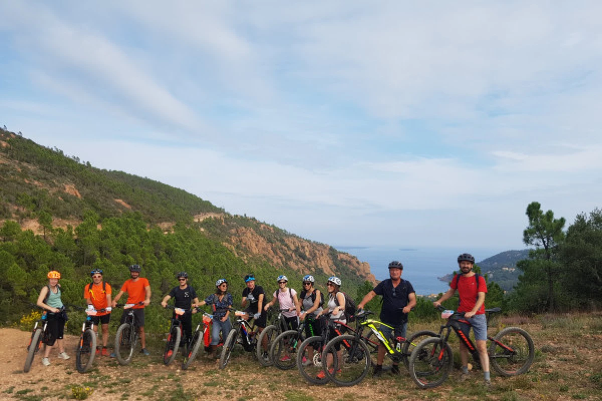 Découvrez le Massif de l'Esterel en Vtt électrique TREK  - Location - Expérience Côte d'Azur