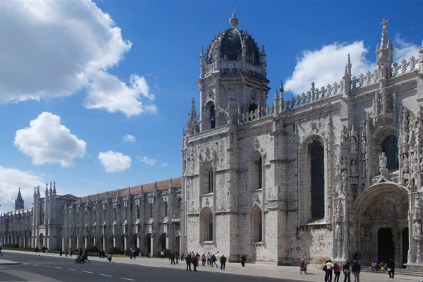 Discovering Belém Tuk Tuk Tour - Expérience Côte d'Azur