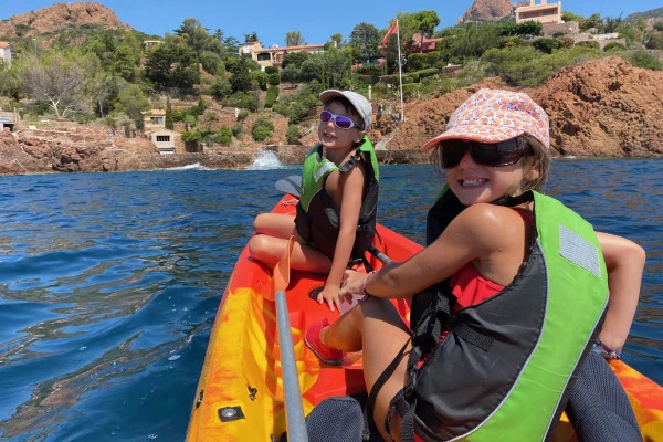 Excursion encadrée en Kayak-Estérel-Agay-Antheor - PROMO - Expérience Côte d'Azur