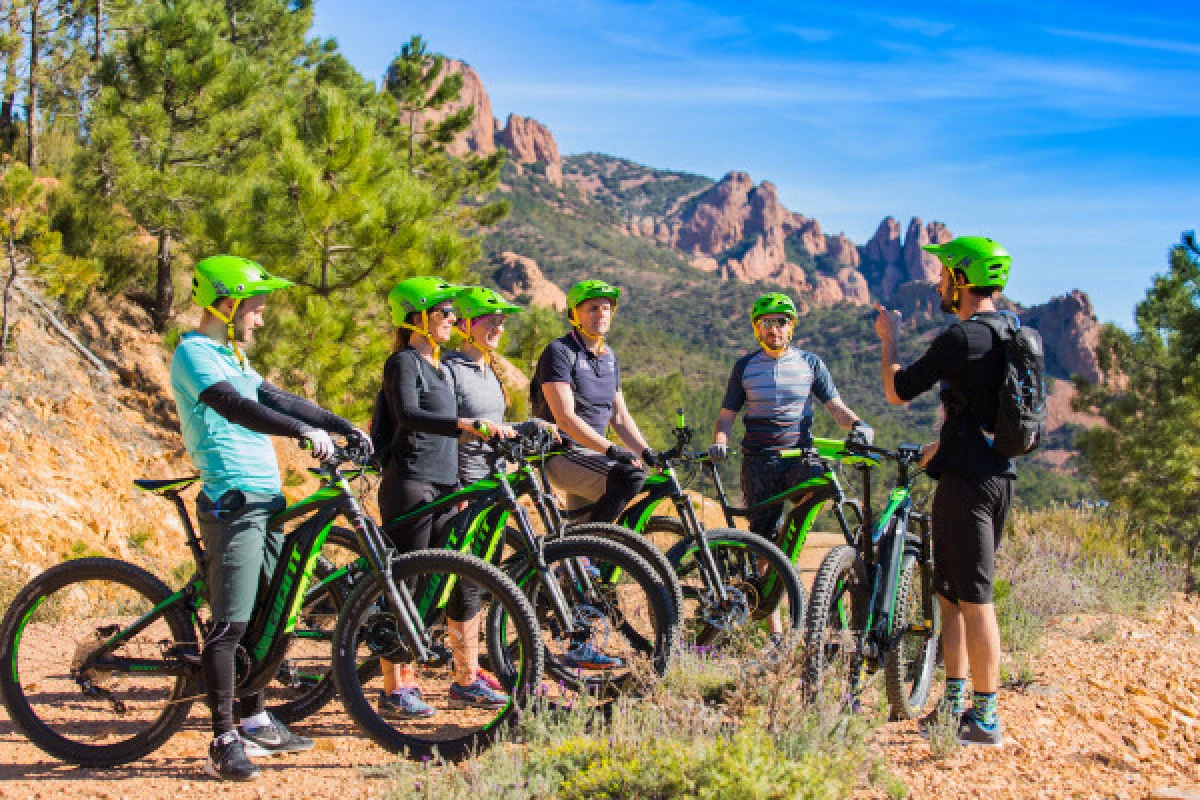 Excursion privatisée en VTT électrique dans l'Estérel - Expérience Côte d'Azur