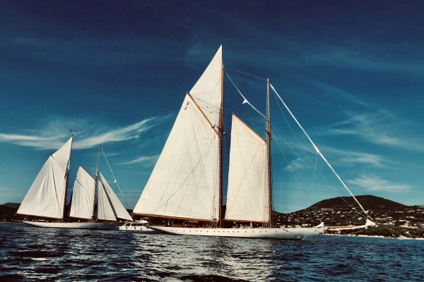 excursions Voiles de Saint Tropez - Expérience Côte d'Azur