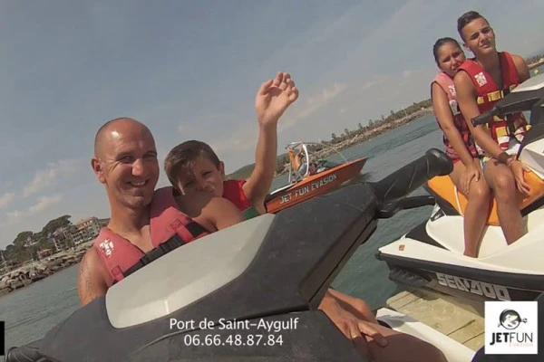 Guided jet ski tour in Cannes Bay 4 hrs - Expérience Côte d'Azur