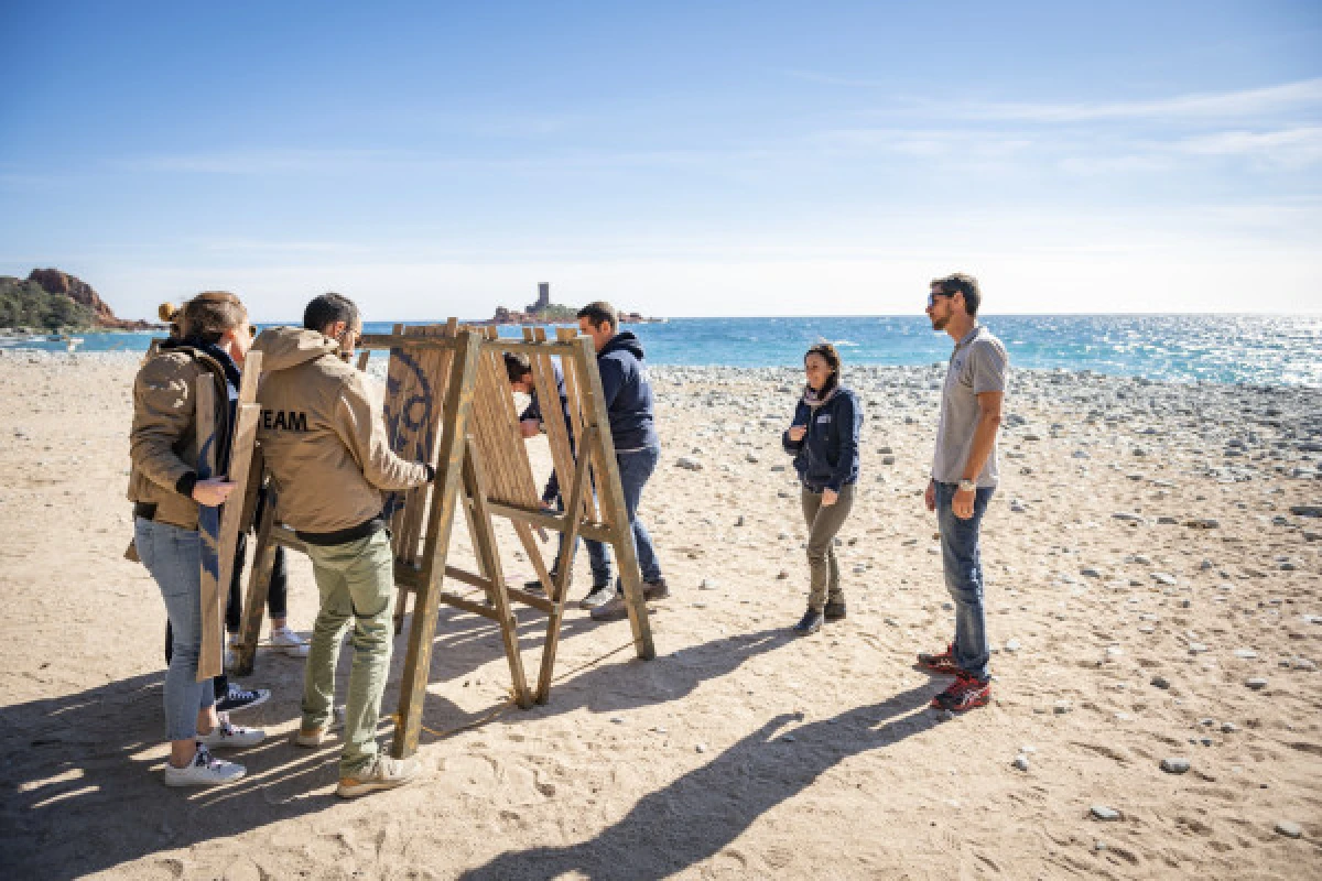 Challenge Island Aventures Beach Club - Expérience Côte d'Azur