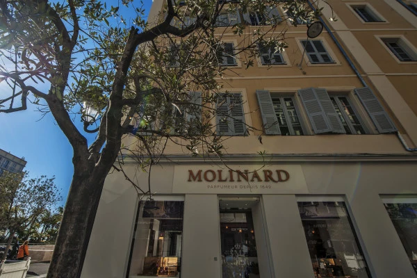 Molinard : l'Atelier classique à Nice - Expérience Côte d'Azur