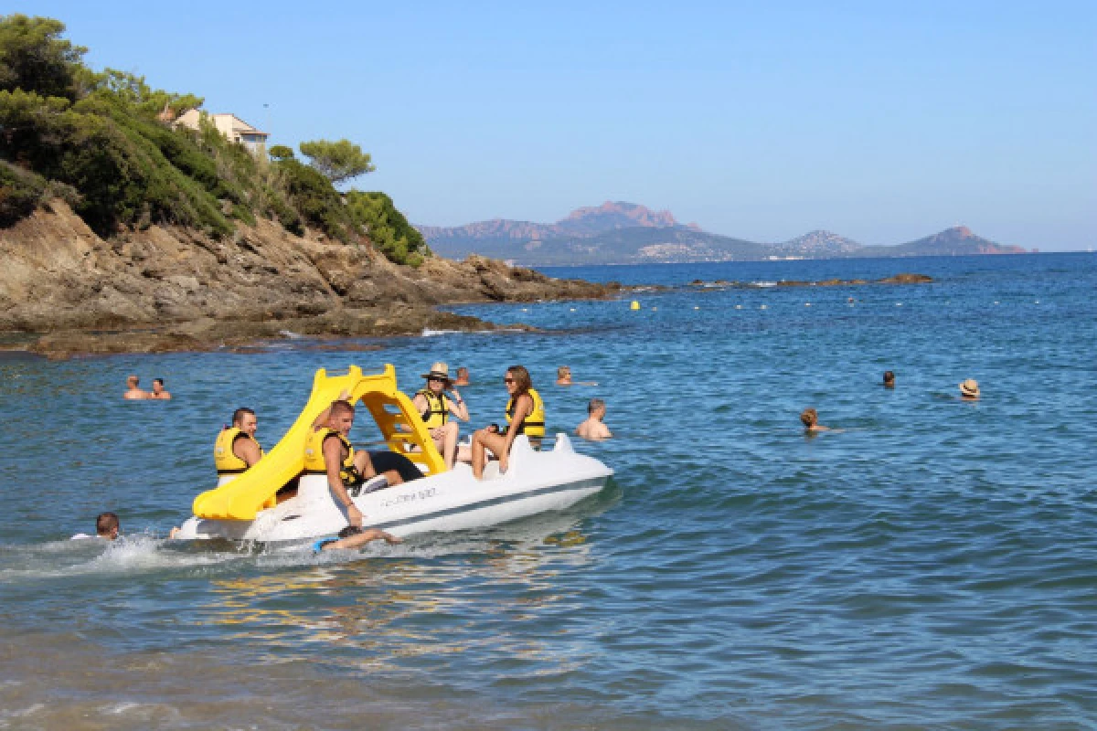 Location de Pédalo plage Gaillarde - Var - PROMO - Expérience Côte d'Azur