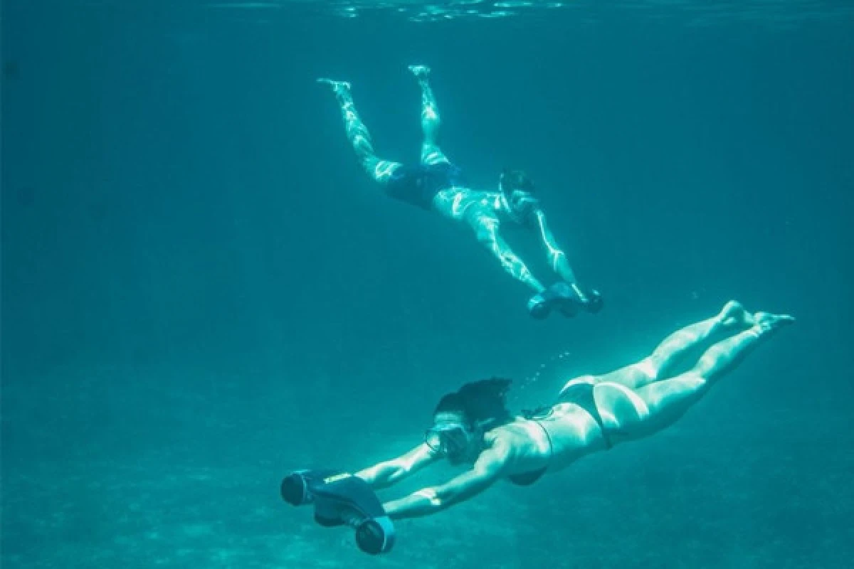 Location de scuba turbo - plage de la Madrague -PROMO - Expérience Côte d'Azur