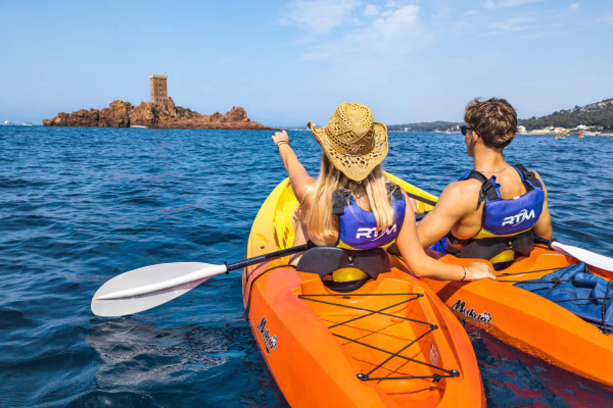 Location Kayak de mer - En face de l'Ile d'or - Expérience Côte d'Azur