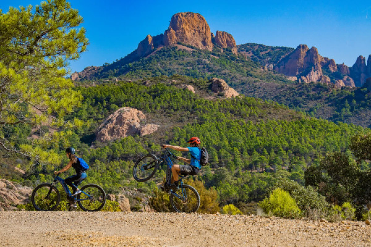 Location VTT électrique dans l'Estérel -Agay - Expérience Côte d'Azur