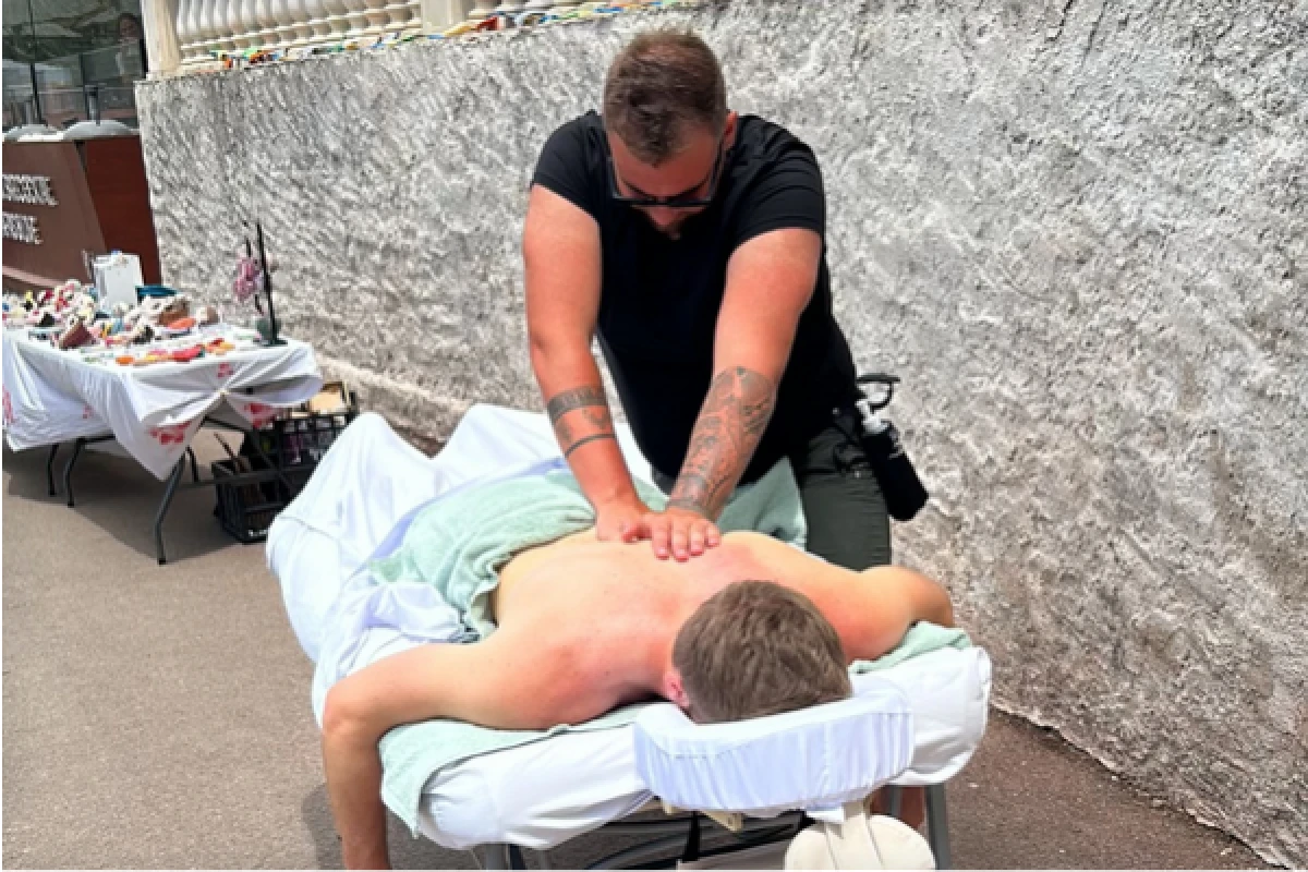 Massage DEEP TISSUE - Expérience Côte d'Azur