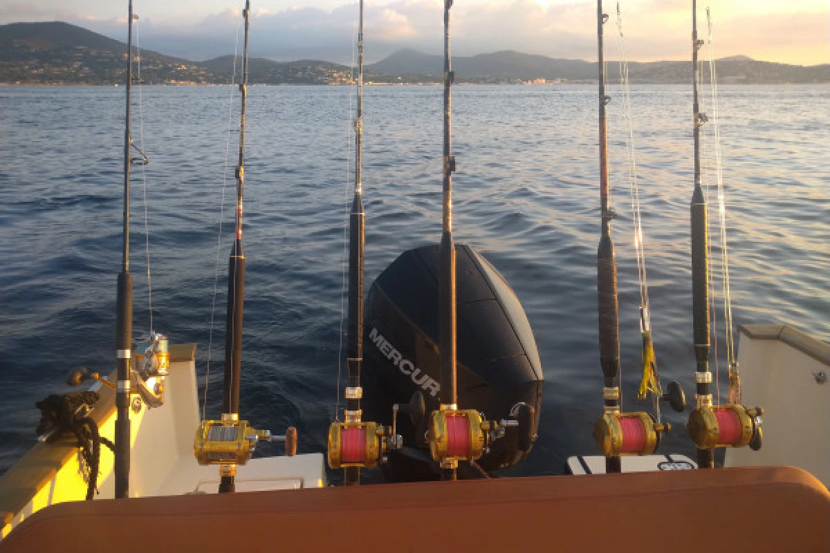 Pêche au gros au large - Fréjus - Expérience Côte d'Azur