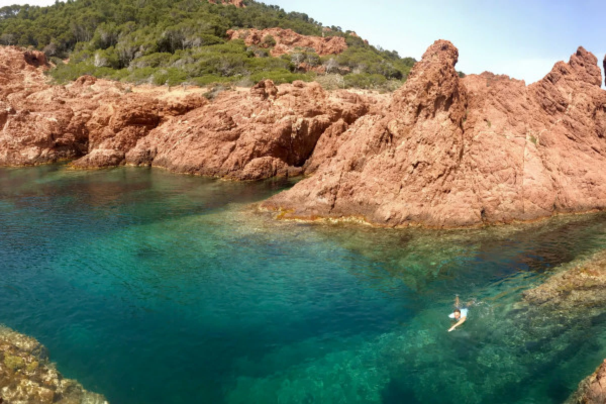 Raid multi-activités : balade dans l'Esterel + paddle géant - Expérience Côte d'Azur