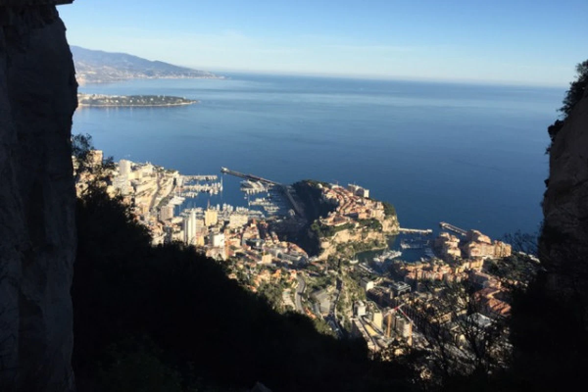 Rando accompagnée au dessus de Monaco - Expérience Côte d'Azur