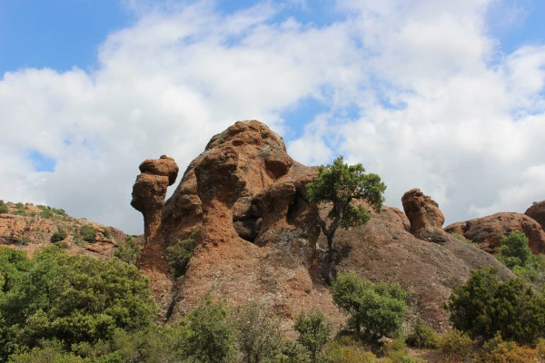 Randonnée aux 3 Croix du Rocher de Roquebrune - Expérience Côte d'Azur