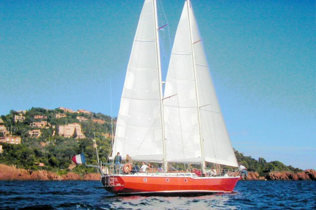 Sortie Voilier journée - La Brigante - Expérience Côte d'Azur