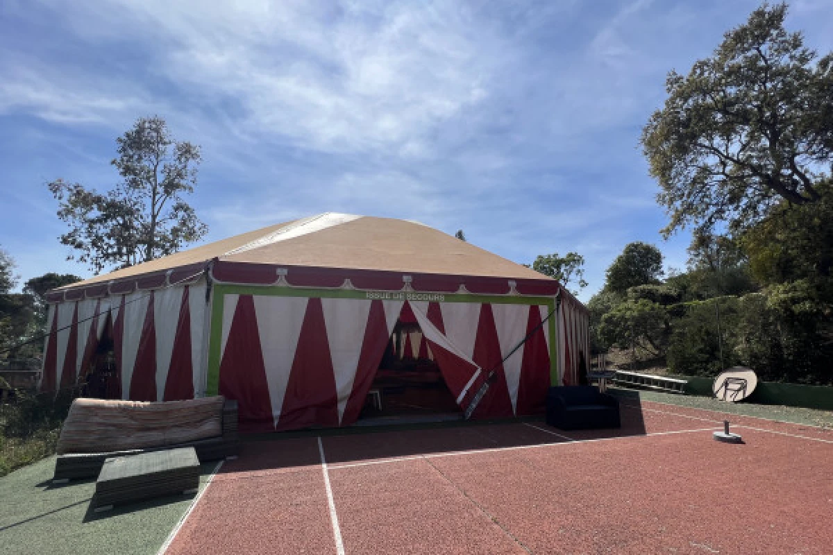 Stage de cirque enfant - Agay - Expérience Côte d'Azur