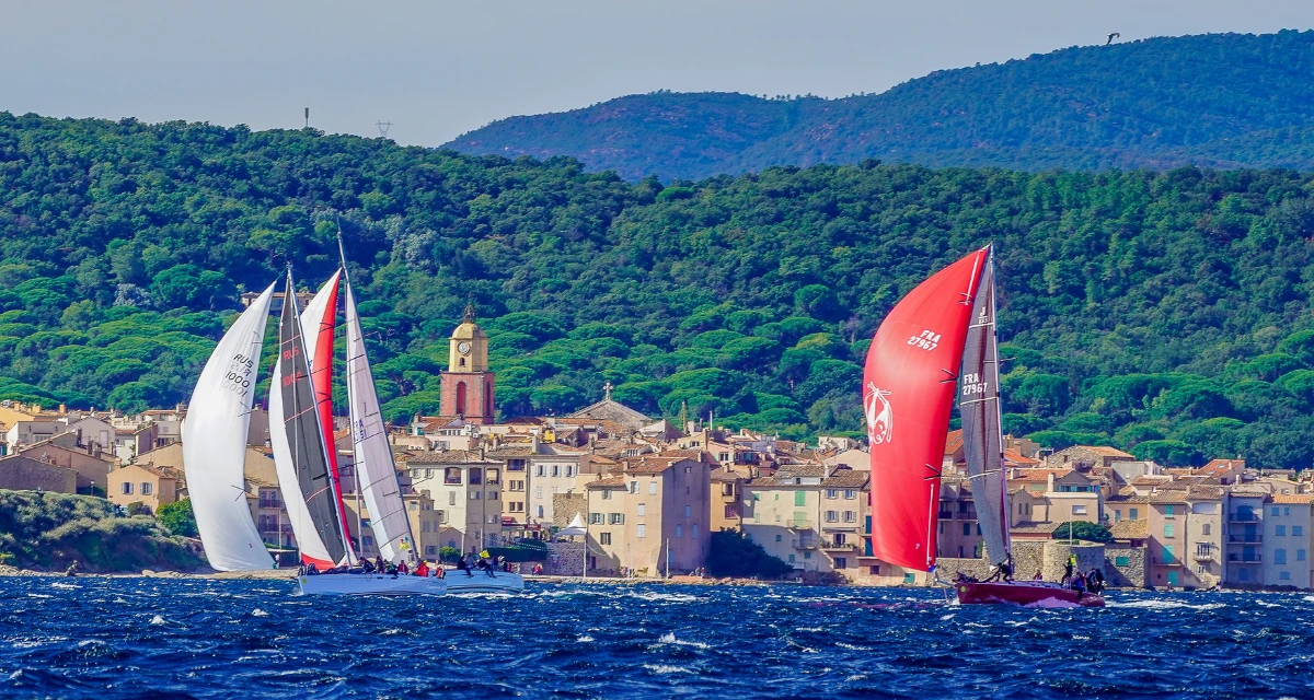 Suivi des voiles de Saint Tropez - Départ Saint Tropez - Expérience Côte d'Azur