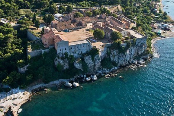 Ticket  île Sainte Marguerite > Cannes - Expérience Côte d'Azur