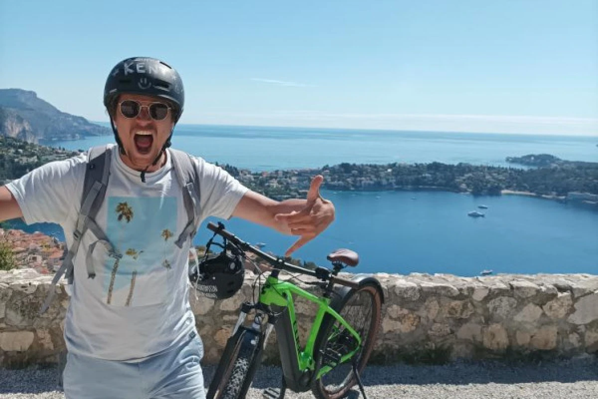 Visite d'Eze Village en vélo électrique depuis Nice - Expérience Côte d'Azur